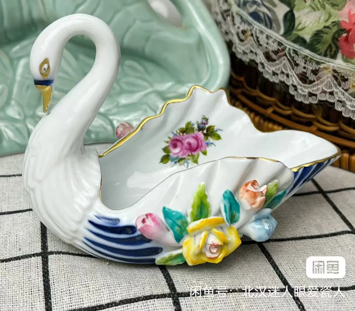 Resin Flower Jewelry Storage Box Vase Flower Basket  Jewelry Case Storage Jewelry Organizer Display Home Decor Ornament