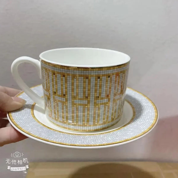 Gift Box Set 12Pcs Ceramic Espresso Coffee Cup Striped Dot Tea Milk Drinking Cups with Handle Mug for Office Dubai Gift Lucks