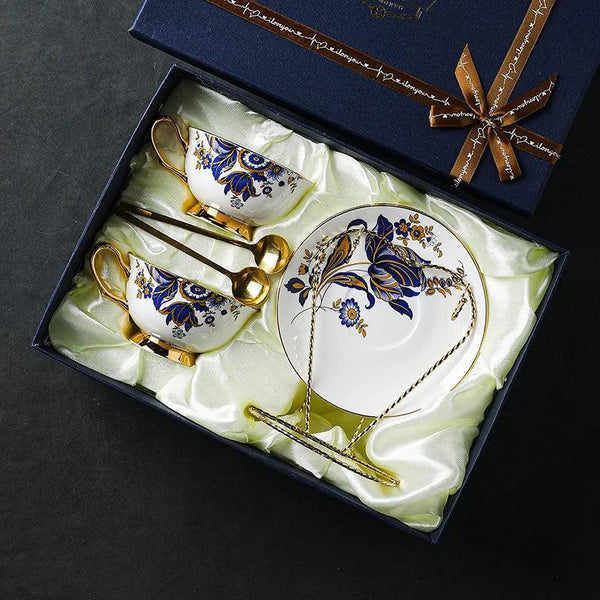 Retro Ceramic Gold-rimmed Coffee Mugs European Bone China Coffee Cups and Saucers Set Light Luxury Tea Cups Gift