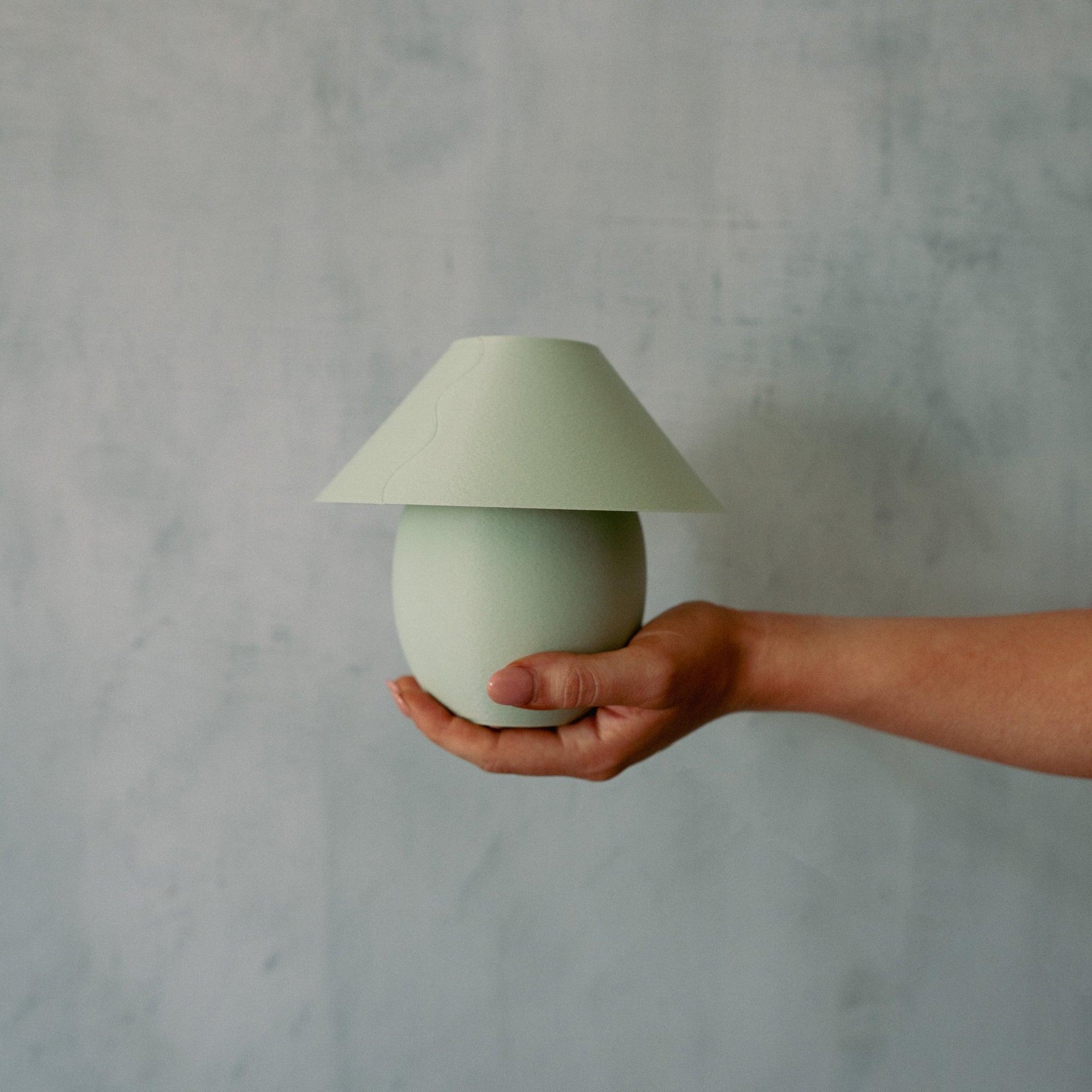 Scoop Lamp