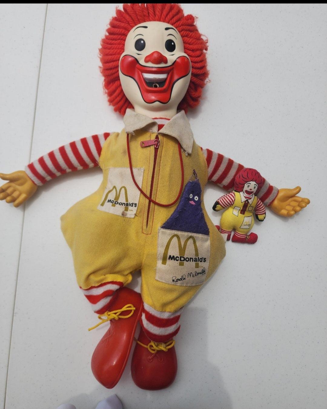 RONALD McDONALD Doll  21