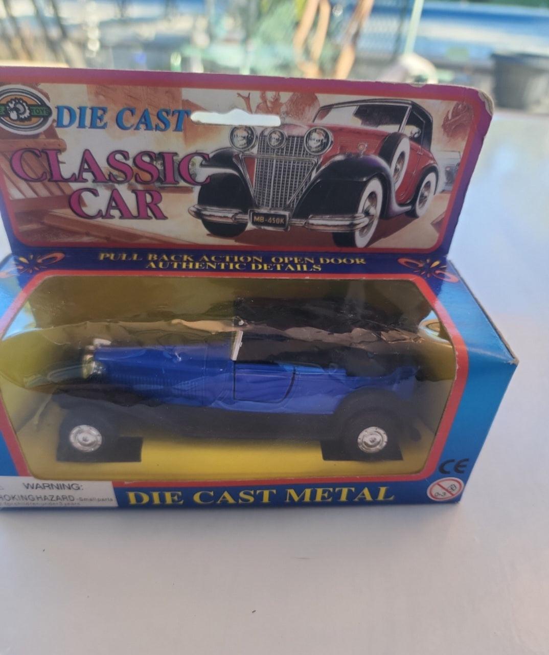 Vintage JE Toys, Diecast Metal Classic Car, aprox.  4.50