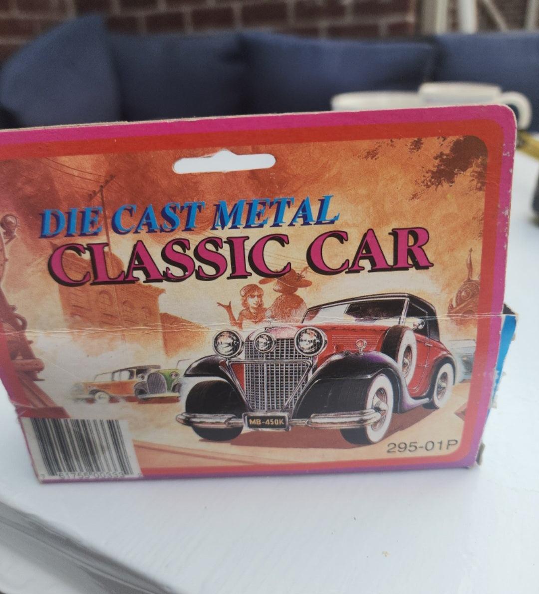 Vintage JE Toys, Diecast Metal Classic Car, 4.50