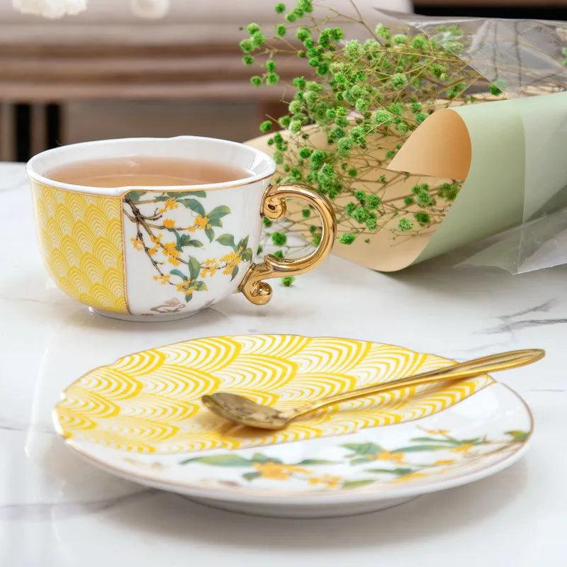 Rabbit Chinese Ceramic Exquisite Classical Coffee Cup and Saucer Set Plate English Afternoon Tea Set Combining Chinese Western
