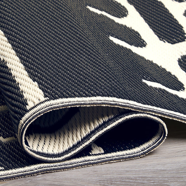 Serowe - Black & White Outdoor Rug for Patio