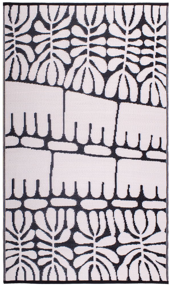 Serowe - Black & White Outdoor Rug for Patio