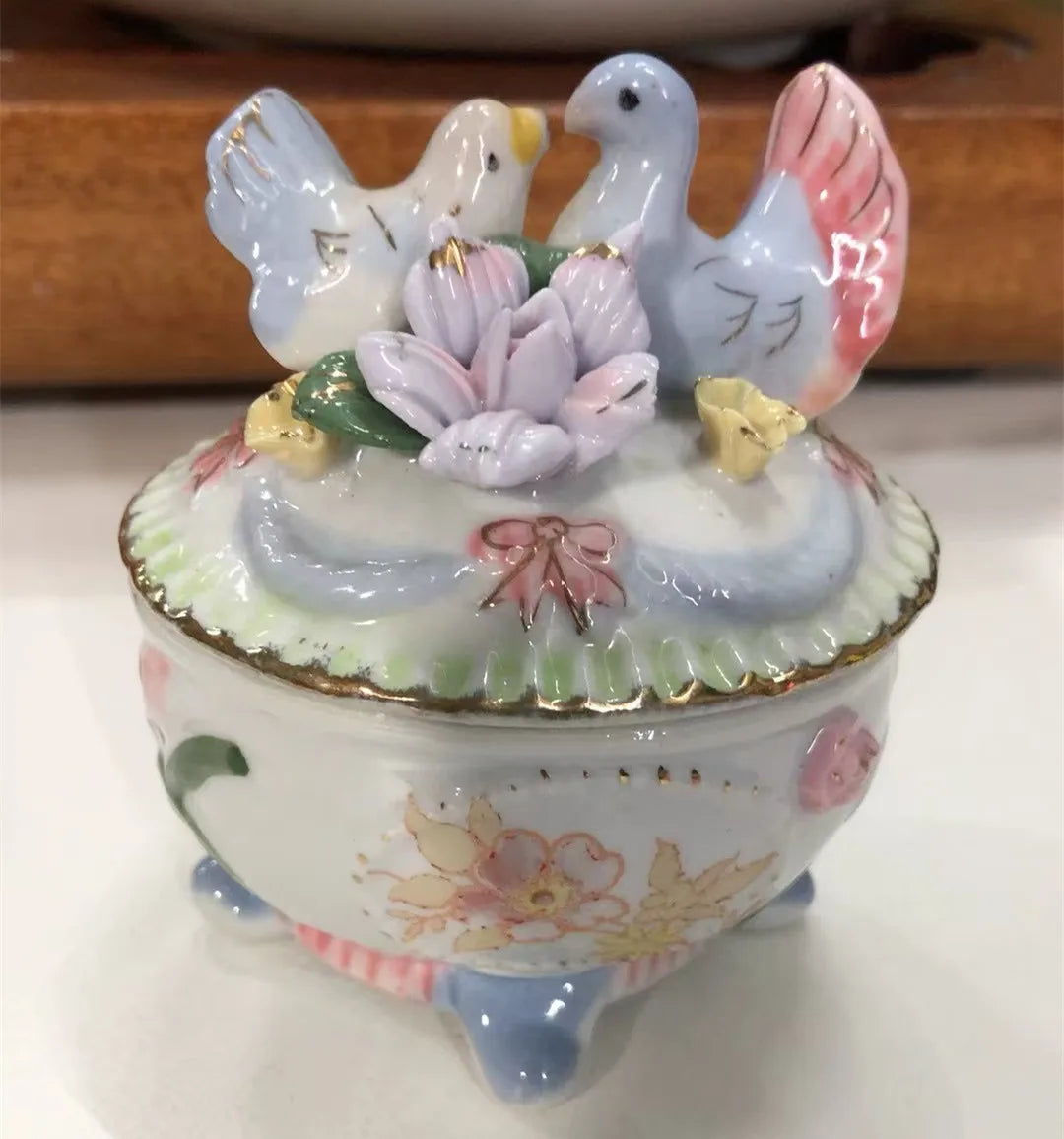 Resin Flower Jewelry Storage Box Vase Flower Basket  Jewelry Case Storage Jewelry Organizer Display Home Decor Ornament