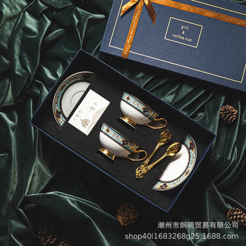 Retro European bone china coffee cup set ceramic high value water cup light luxury cup saucer afternoon tea cup tea set