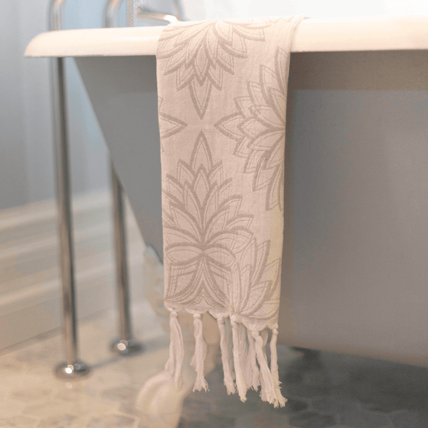 Turkish Towel | Hand Towel | Grey + White
