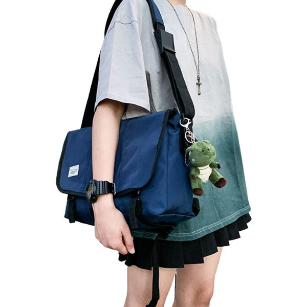 Strong Lightweight Messenger Bag