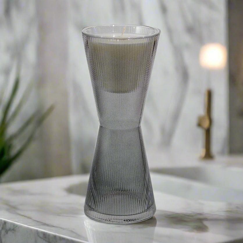 AIZ Candle - Oud & Bergamot