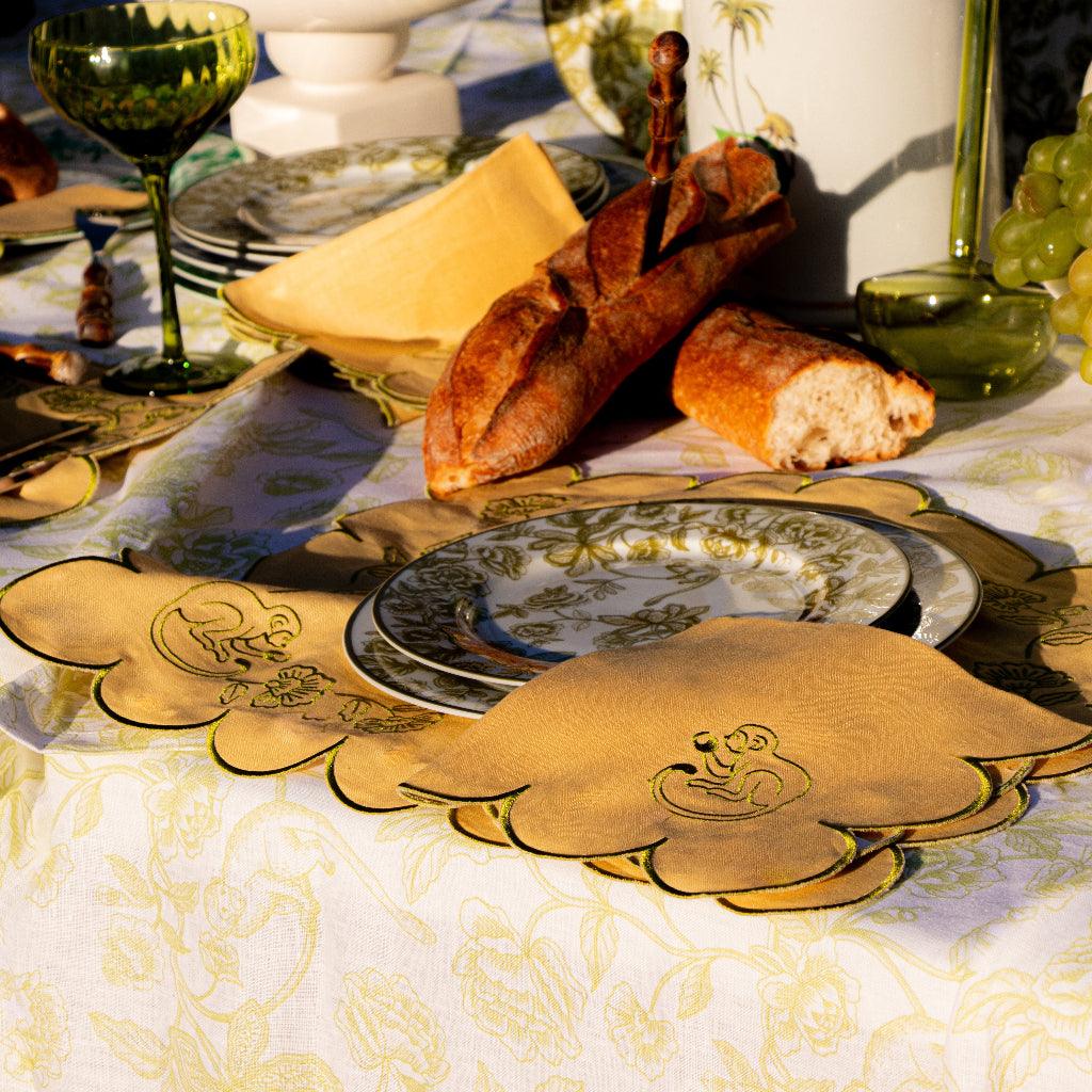 Sunlit Moss Linen Napkins – Set of 4