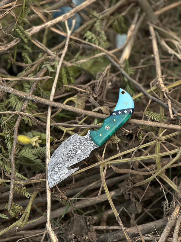 Elite Custom Handmade Damascus Steel Guthook Skinning Knife with Resin Handle - 7.5” Premium Blade with Leather Sheath