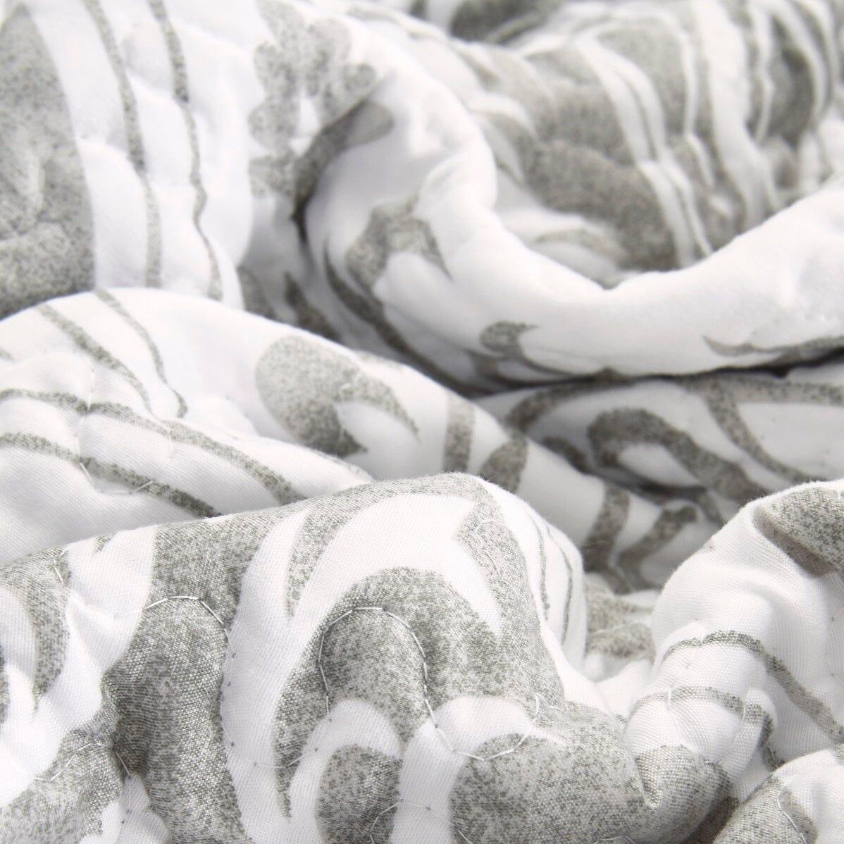 Tache Paisley Damask Matelasse Austere Grey Moon Sky Pillow Sham (TB300-199)