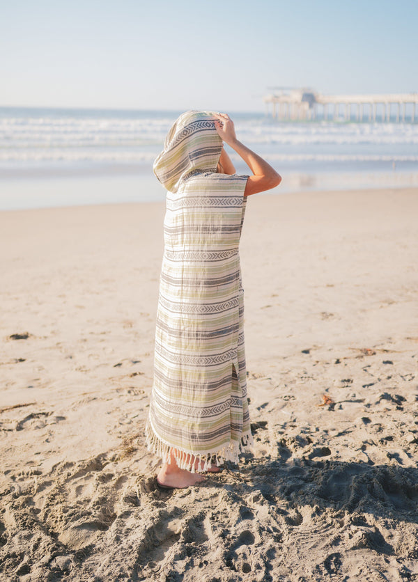 Santa Cruz Cotton Poncho – 100% Turkish Cotton Hooded Beach & Surf Cover-Up (One Size)
