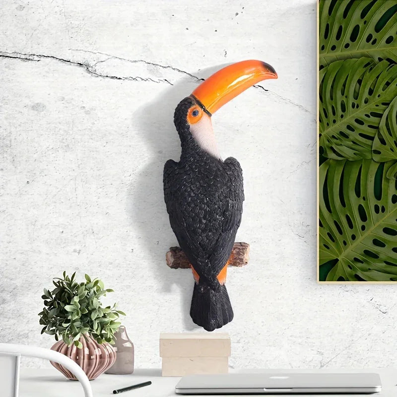 [Toucan Wall Art] Resin Toucan Wall Art Decoration - Weather-Resistant Handcrafted Tropical Bird Sculpture - Indoor/Outdoor Hanging Decor for Patio, Living Room, Garden - No Electricity Needed