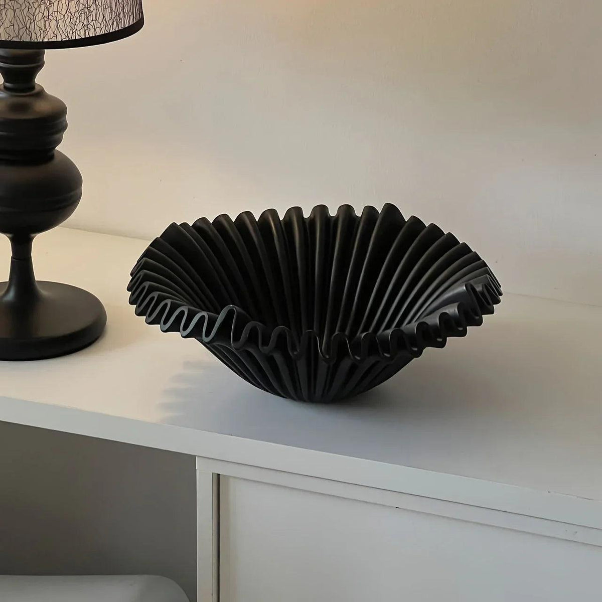 Tray - Wave Black Glass 2-Layer