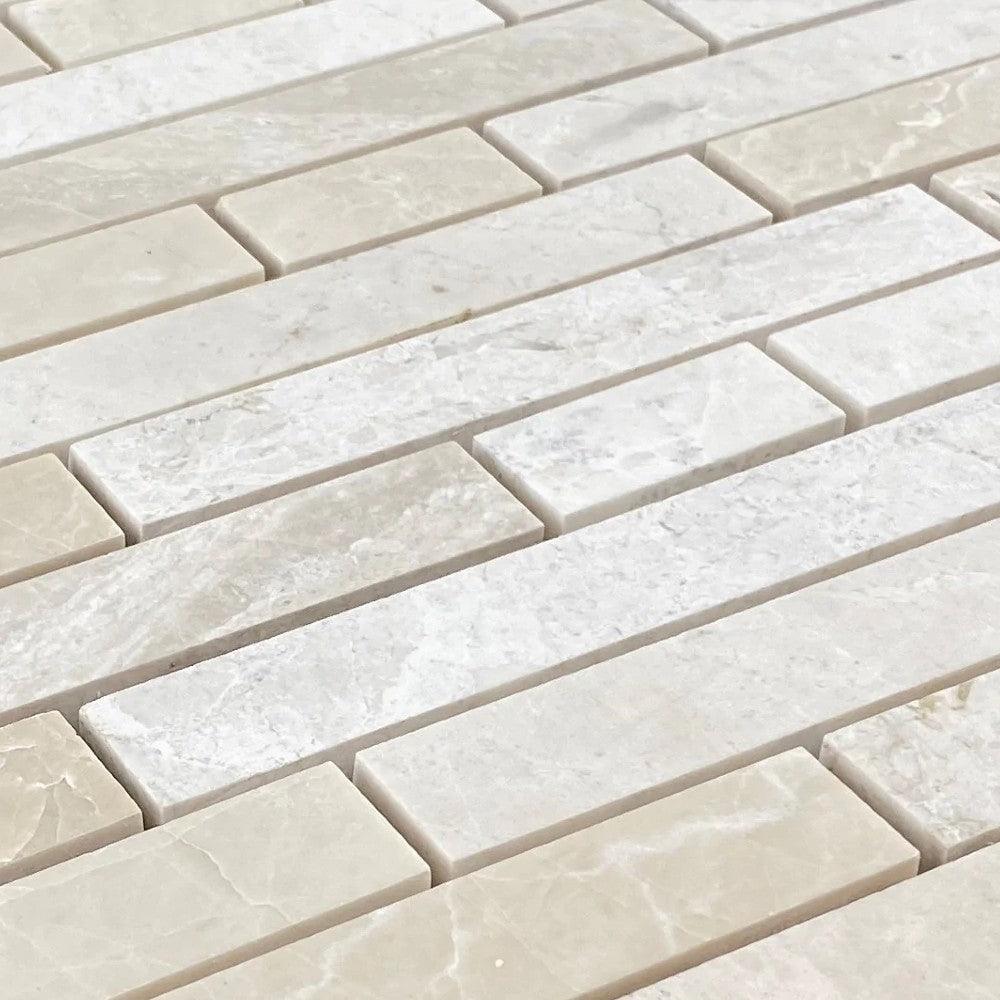 Vanilla Beige Marble Strip Liner on 12