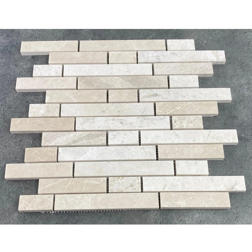Vanilla Beige Marble Strip Liner on 12