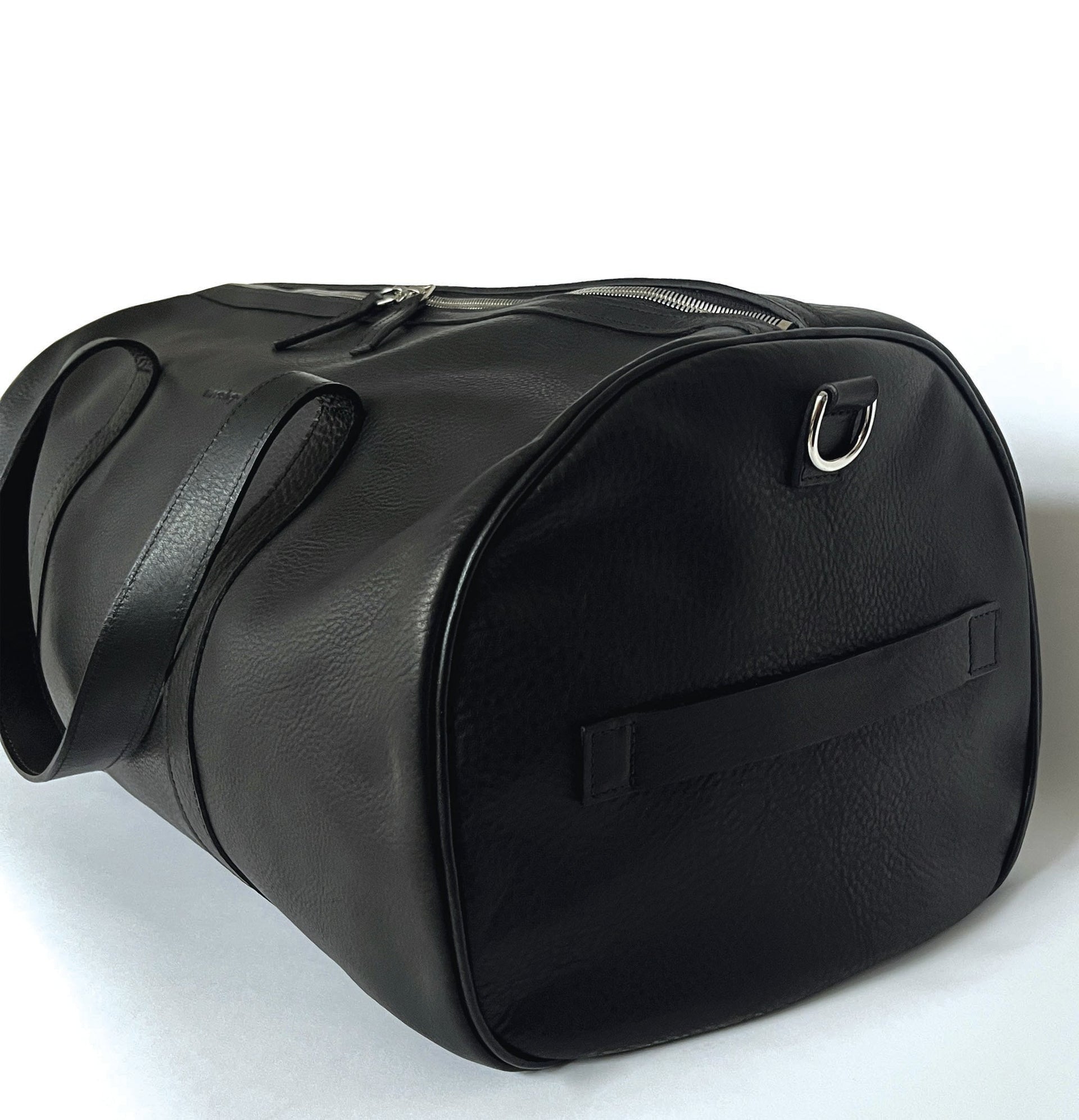 The Via Duffle Bag Veg Black Wearshop