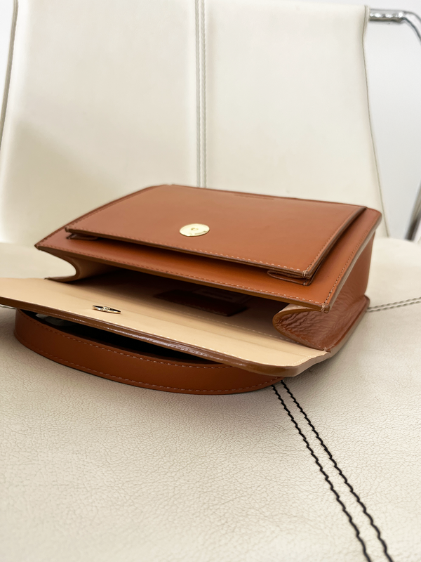 Vietta Piccola Tan Wearshop