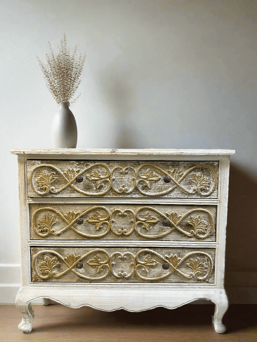 Vintage Dresser in French Provincial Style