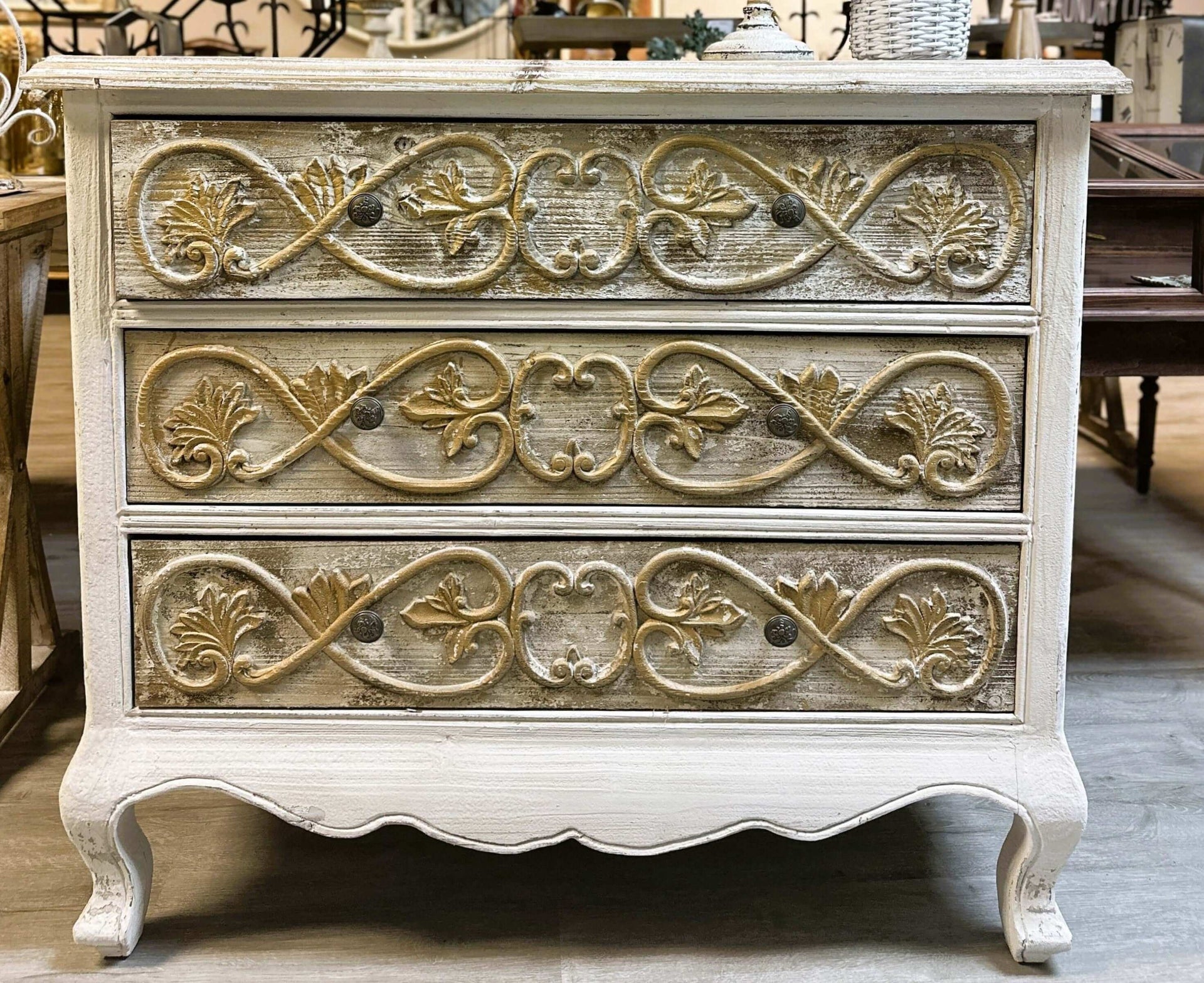 Vintage Dresser in French Provincial Style