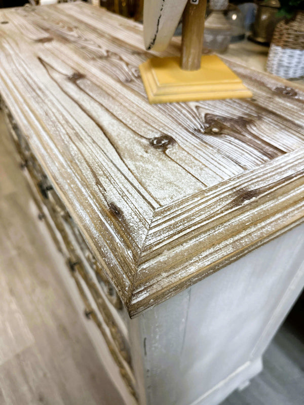 Vintage Dresser in French Provincial Style