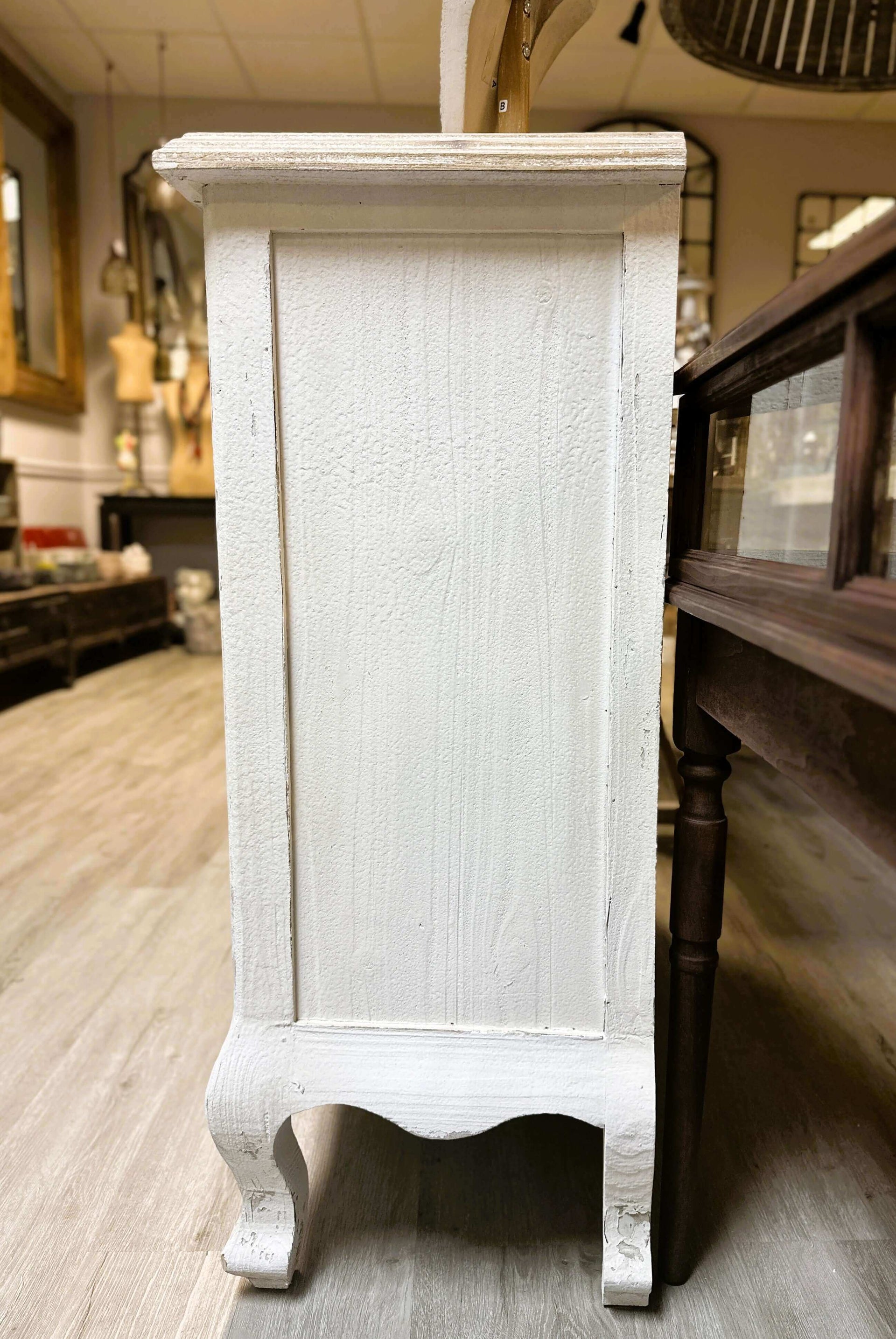 Vintage Dresser in French Provincial Style