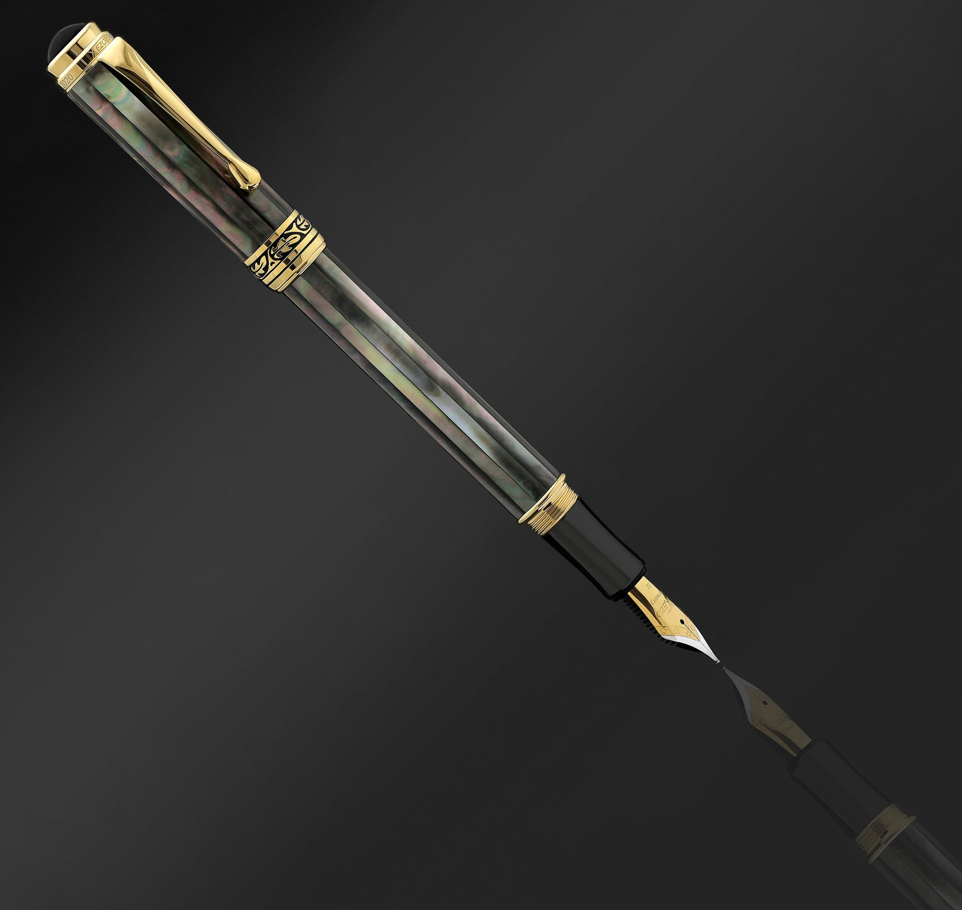 Maestro® 18K Gold Plated Fountain Pen (Medium Nib) - Tahitian Black Mother of Pearl