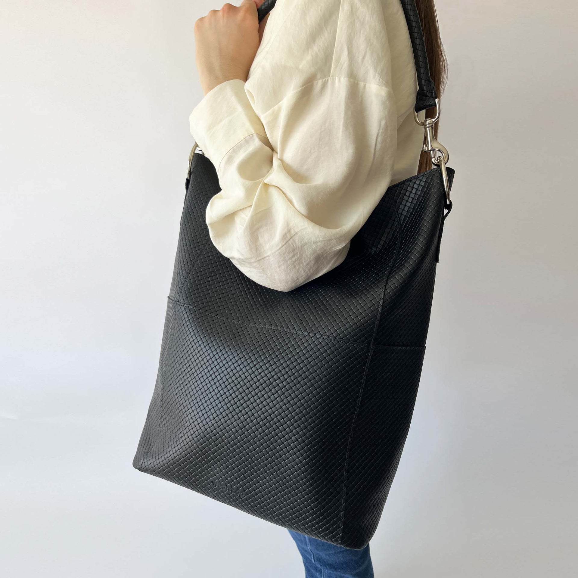 Meletti Bag in Braided Black