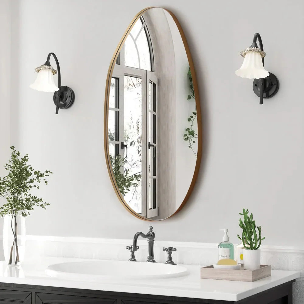 Wall Mirror - Round Gold Metal