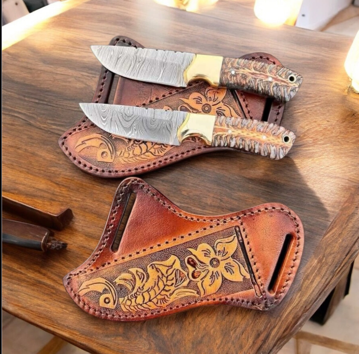 Western Cowboy Knife – Damascus Steel Blade, Pine Cone & Brass Bolster Handle