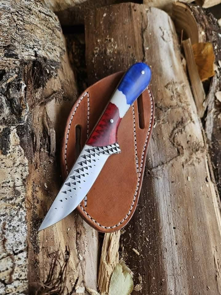 Handcrafted Western Knives USA – Durable Rasp Tool Blade & Epoxy Resin Handle