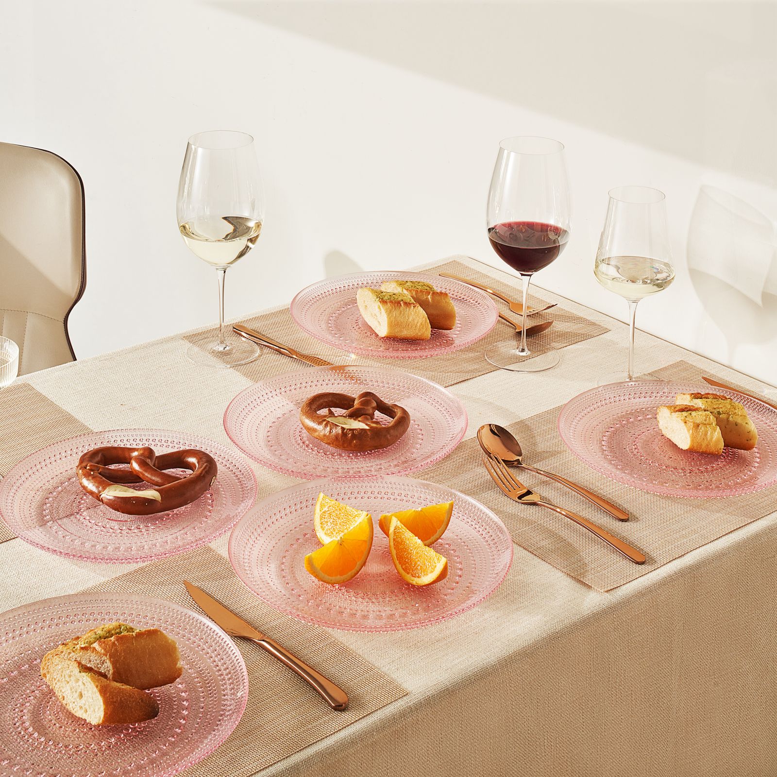 Blush Glass Plate, Set of 4
