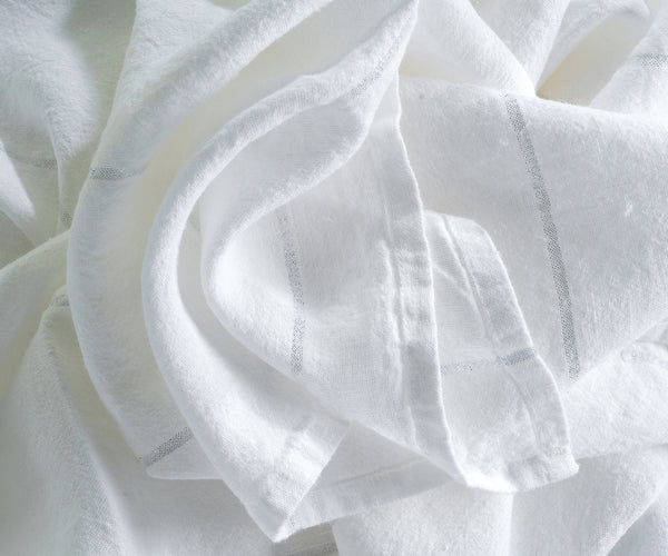 Luxury Linen Tablecloths