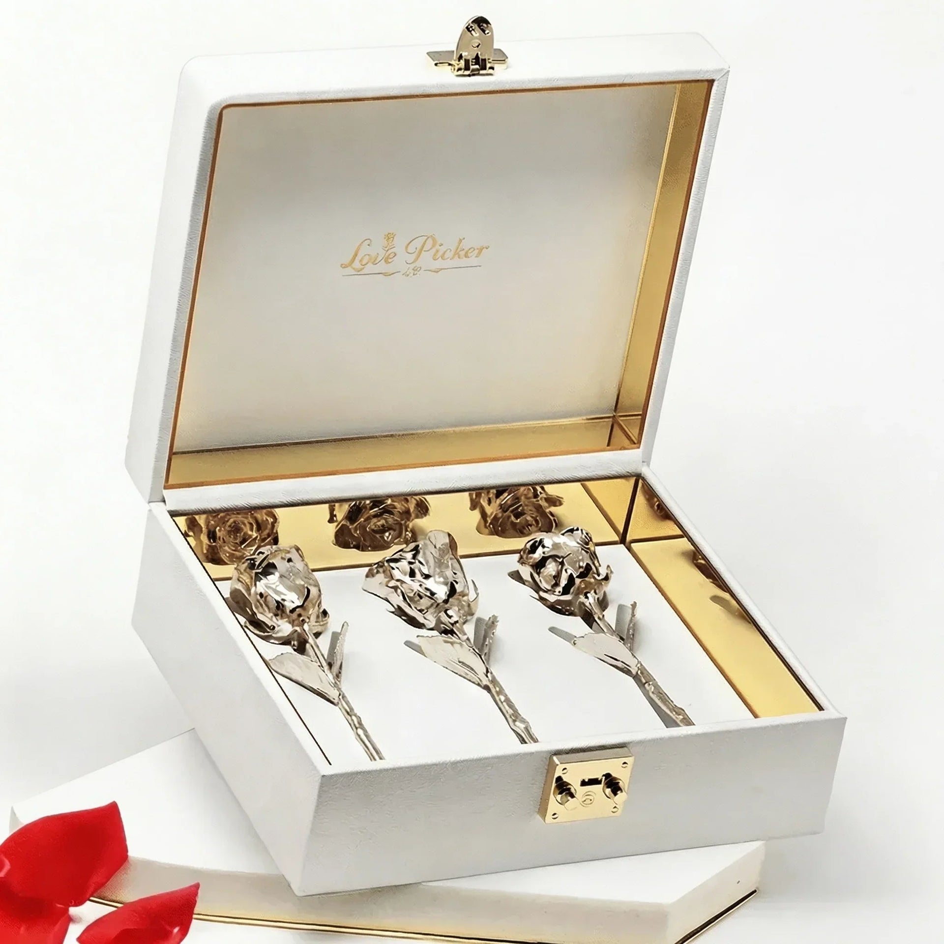 NEW - Engraved 3 Gold Dipped Roses 7