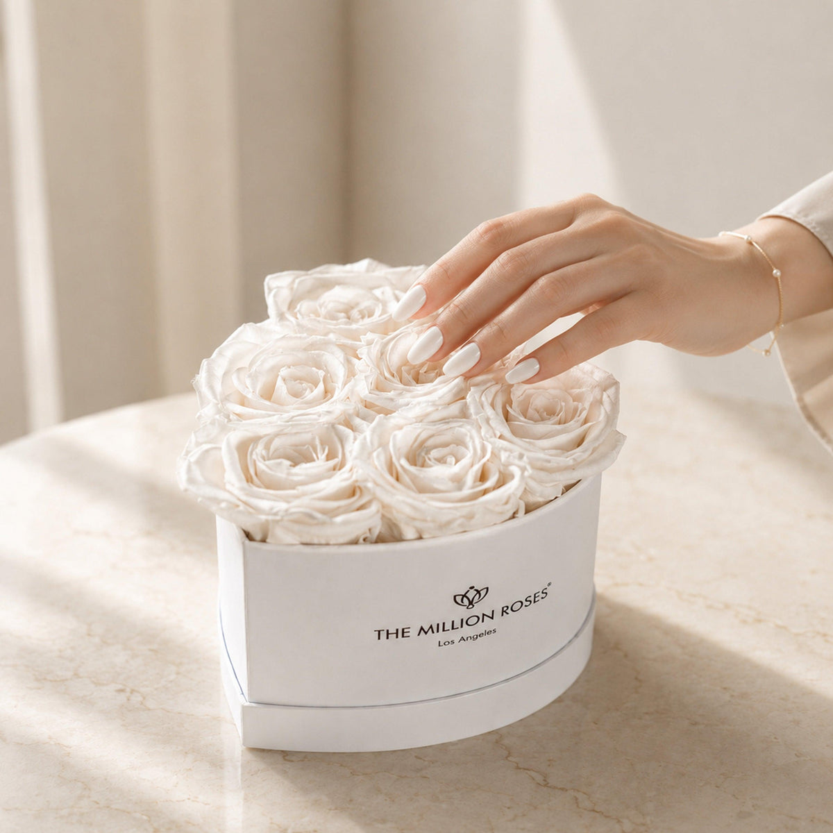 Baby Heart White Box | White Roses