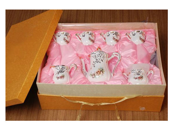 Classic 10 Piece Fine Porcelain Floral Tea Set