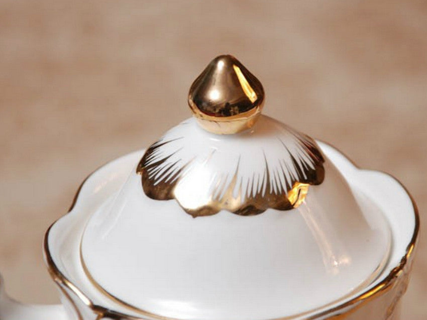 Classic 10 Piece Fine Porcelain Floral Tea Set