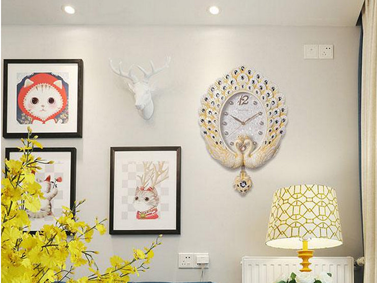 Dancing Peacock Clock with Pendulum