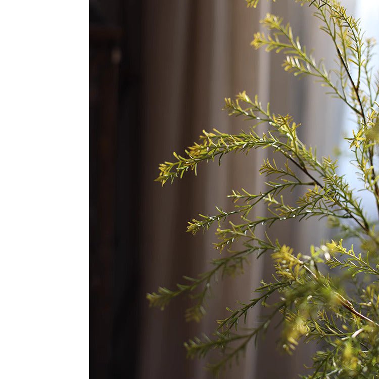 Lifelike Layered Leaf Spray 41