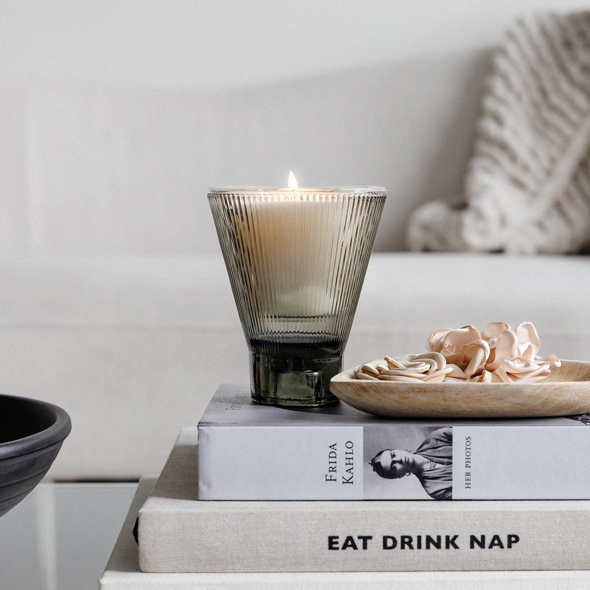 ZAI Candle - Cedar & Black Cherry
