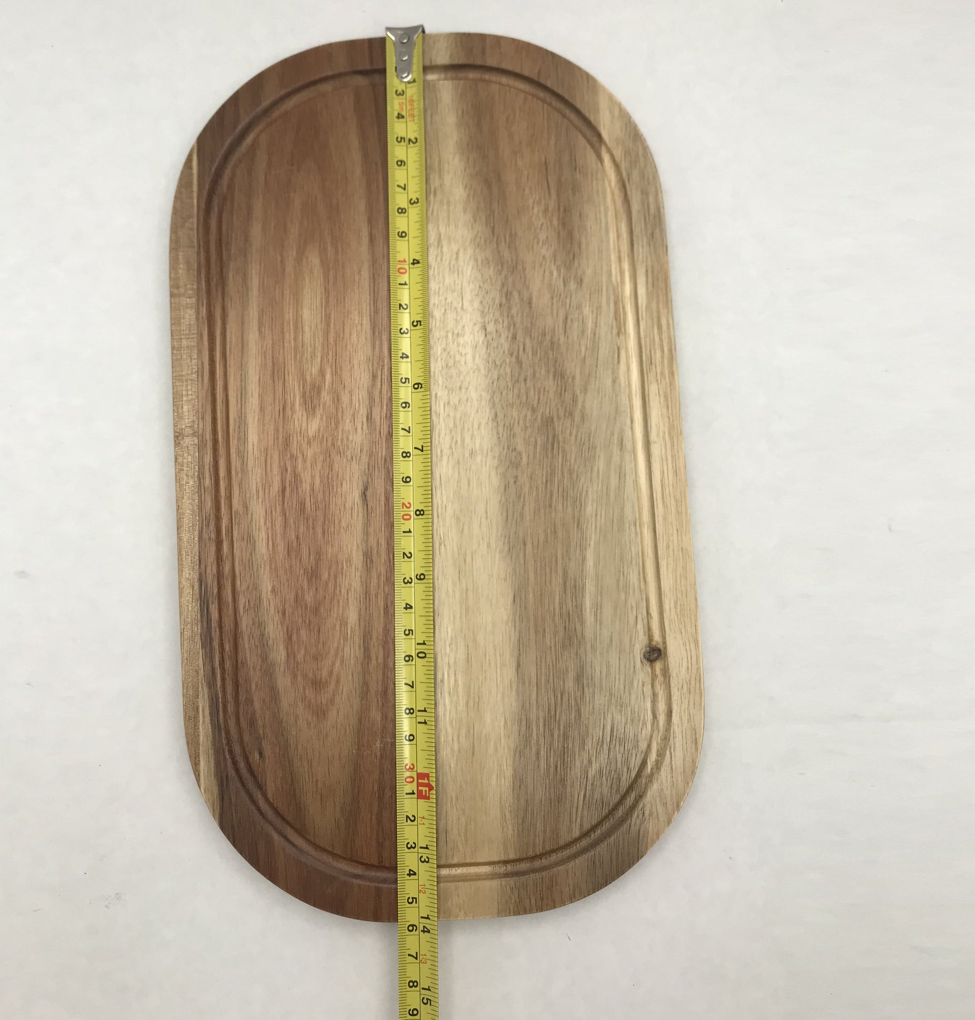 Zavis Green Acacia Wood Serving Rounded Cutting Board With Juice Groove 14