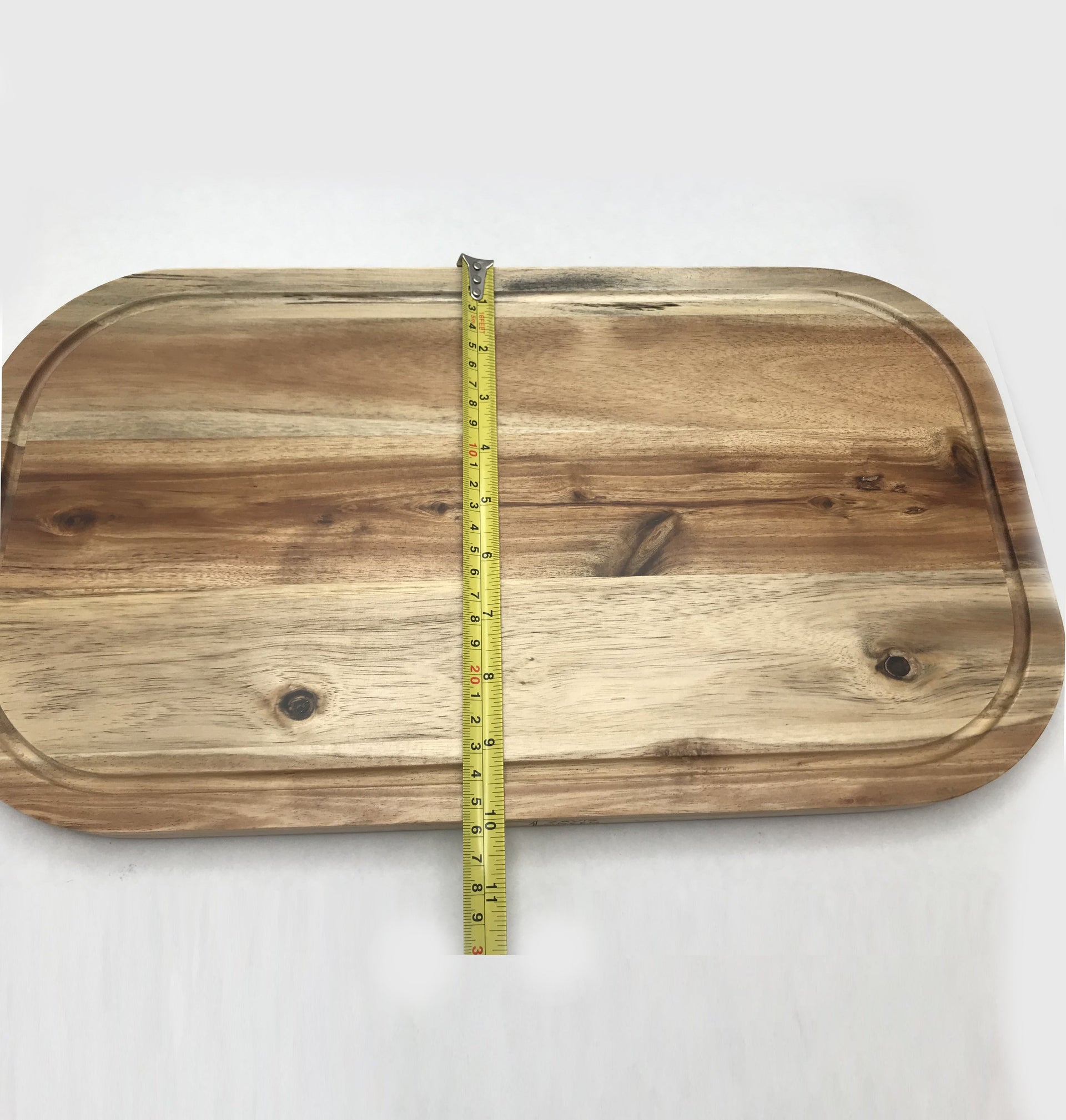 Zavis Green Acacia Wood Serving Rounded Cutting Board With Juice Groove 18