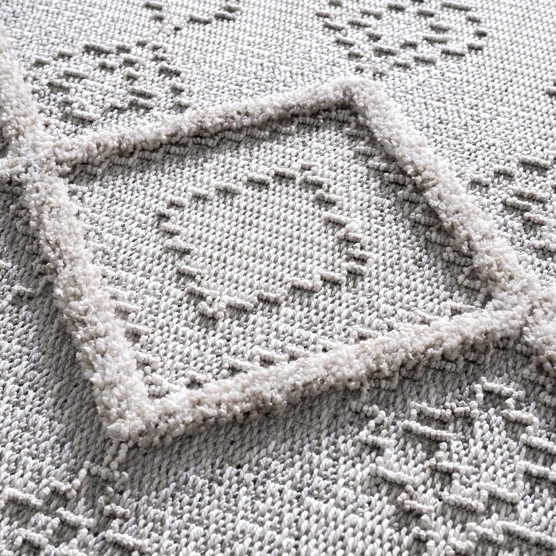 Amaga High-Low Rustic Rug