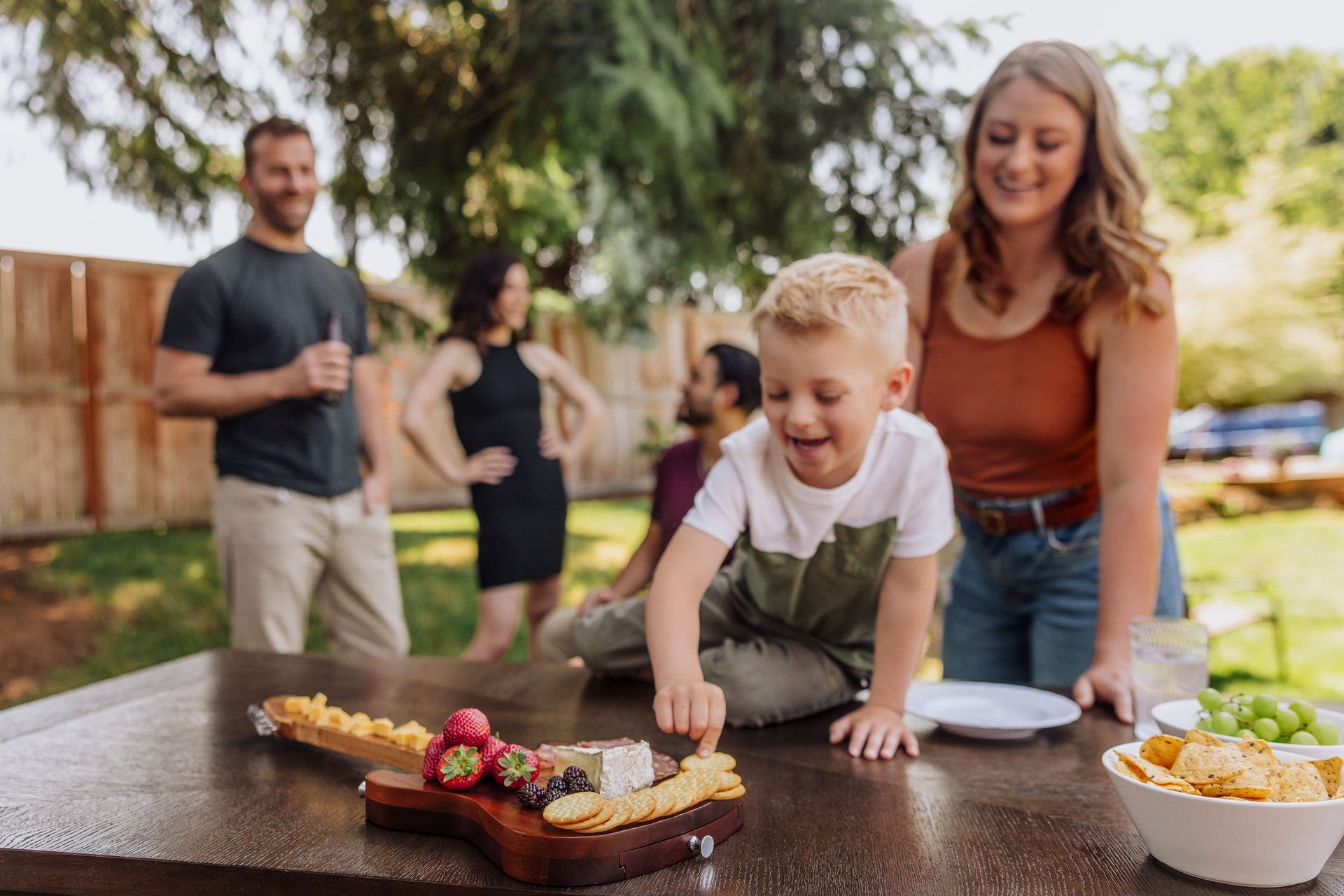 Guitar Legend Cheese Board & Tools Set Picnic Time Family of Brands