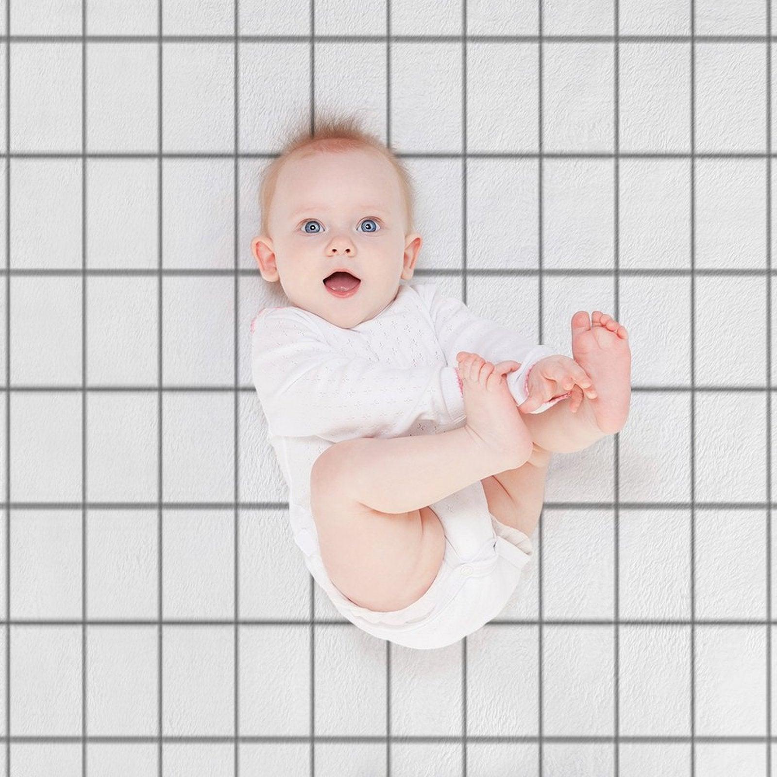 Grid White Gray Throw Blanket