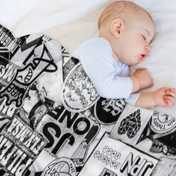 Black And White Urban Collage Print Shrink-resistant Throw Blanket