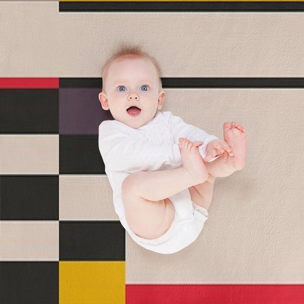 Geometric Design - Bauhaus Inspired Plush Throw Blanket